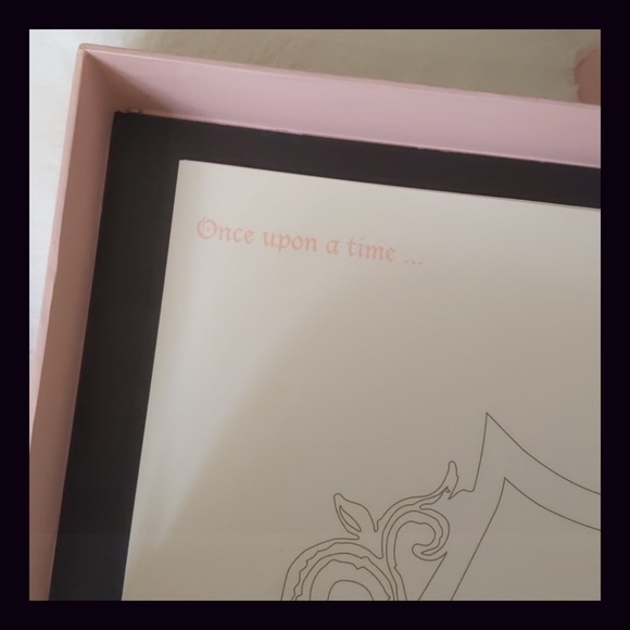 Limited Edition Juicy Couture Scrapbook Kit - Picture 8 of 16